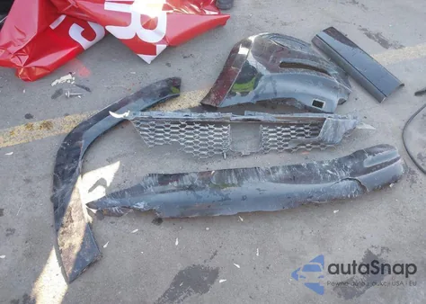 2018 Jeep Grand Cherokee Overland z USA, uszkodzony, nr VIN 1C4RJFCG6JC274559